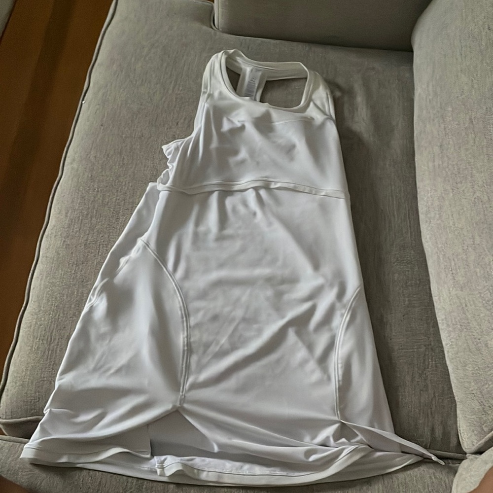 Ivivva(old Lululemon) tennis white dress. Backless